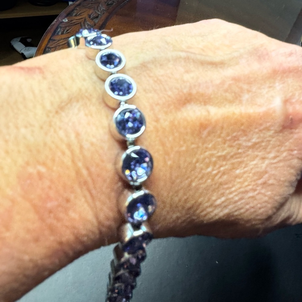 Touchstone Crystal Ice Bracelet Dark Purple Ice Bracelet. NIB. - Picture 3 of 12
